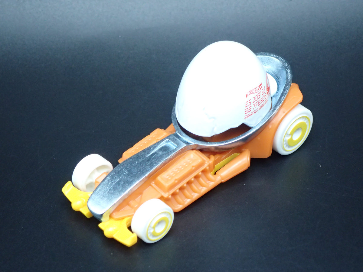 EGGSHELLERACER RACE CAR YELLOW 1:64 SCALE COLLECTIBLE DIORAMA DIECAST MODEL CAR
