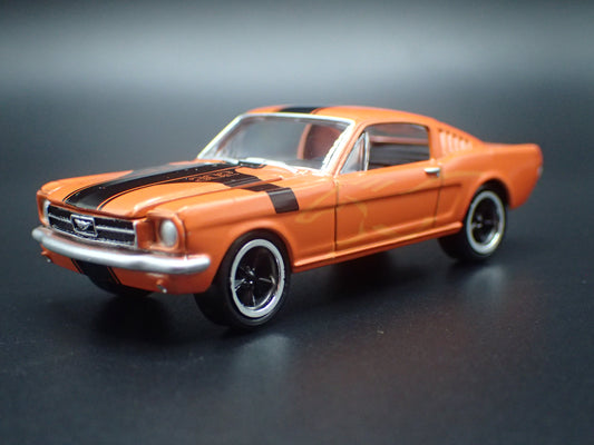 1965 65 FORD MUSTANG FASTBACK ORANGE 1:64 SCALE COLLECTIBLE DIECAST MODEL CAR