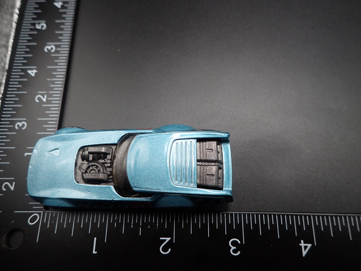 SLIDE BURN RACE CAR BLUE 1:64 SCALE COLLECTIBLE DIORAMA DIECAST MODEL CAR