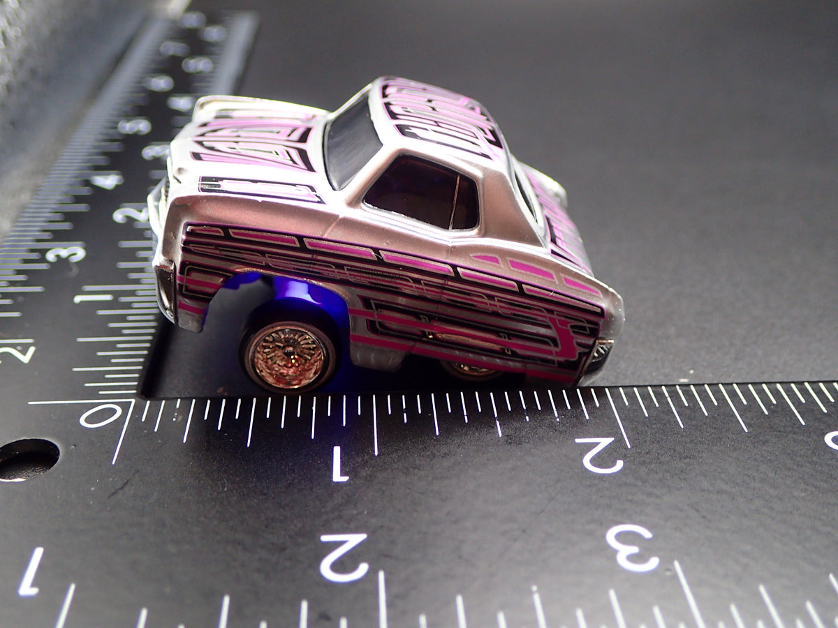 1970 70 CHEVY CHEVROLET MONTE CARLO CAR TUNED LOWRIDER 1:64 SCALE DIECAST CAR