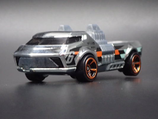 TWIN DORADO FAST RACE CAR CHROME 1:64 SCALE COLLECTIBLE DIORAMA DIECAST MODEL CAR