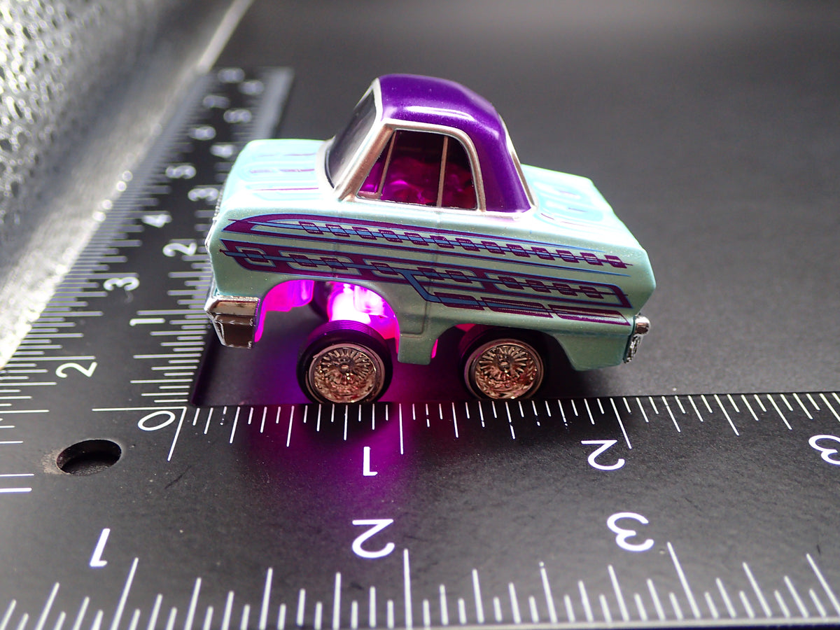 1963 63 CHEVY CHEVROLET IMPALA CAR TUNED LOWRIDER 1:64 SCALE DIECAST MODEL CAR