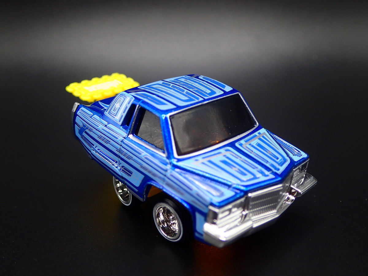 1985 85 CADILLAC FLEETWOOD COUPE CAR TUNED LOWRIDER BLUE 1:64 SCALE DIECAST MODEL CAR