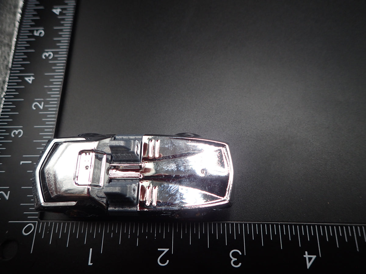 TWIN DORADO FAST RACE CAR CHROME 1:64 SCALE COLLECTIBLE DIORAMA DIECAST MODEL CAR