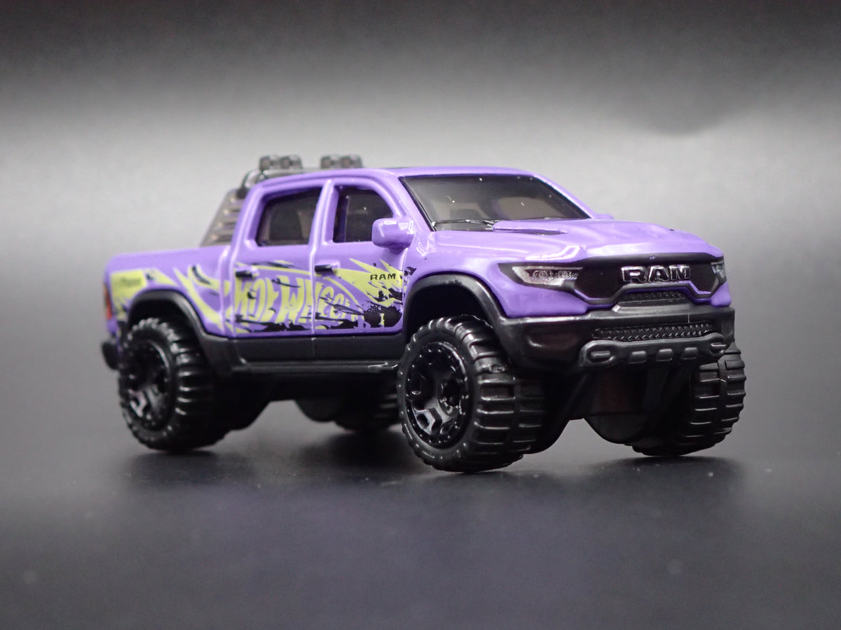 2019-2026 RAM 1500 PICKUP PICKUP TRUCK 1/64 SCALE COLLECTIBLE DIECAST MODEL CAR