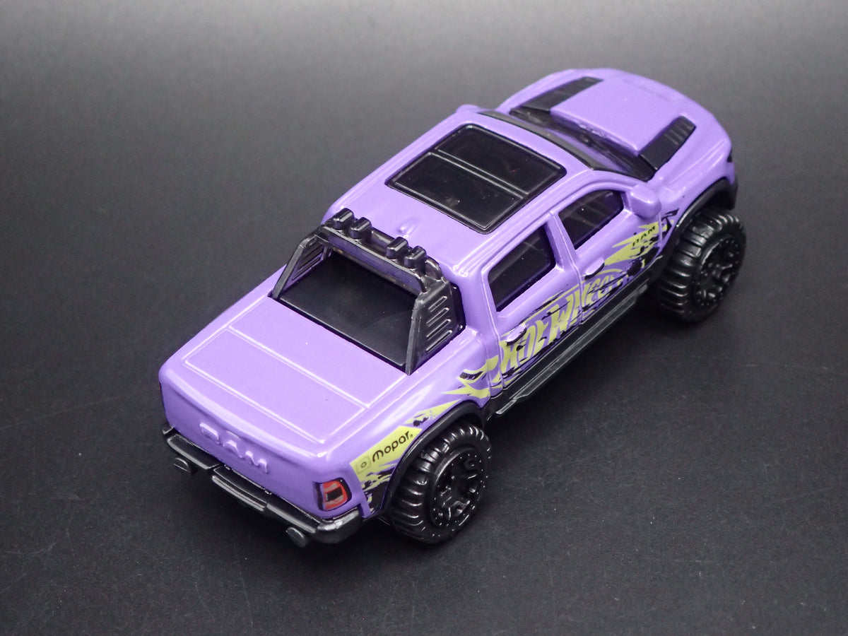 2019-2026 RAM 1500 PICKUP PICKUP TRUCK 1/64 SCALE COLLECTIBLE DIECAST MODEL CAR