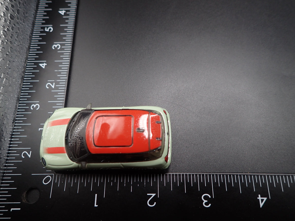 2020 - 2024 MINI COOPER JCW ELECTRIC EV GREEN 1:64 SCALE DIORAMA DIECAST MODEL CAR