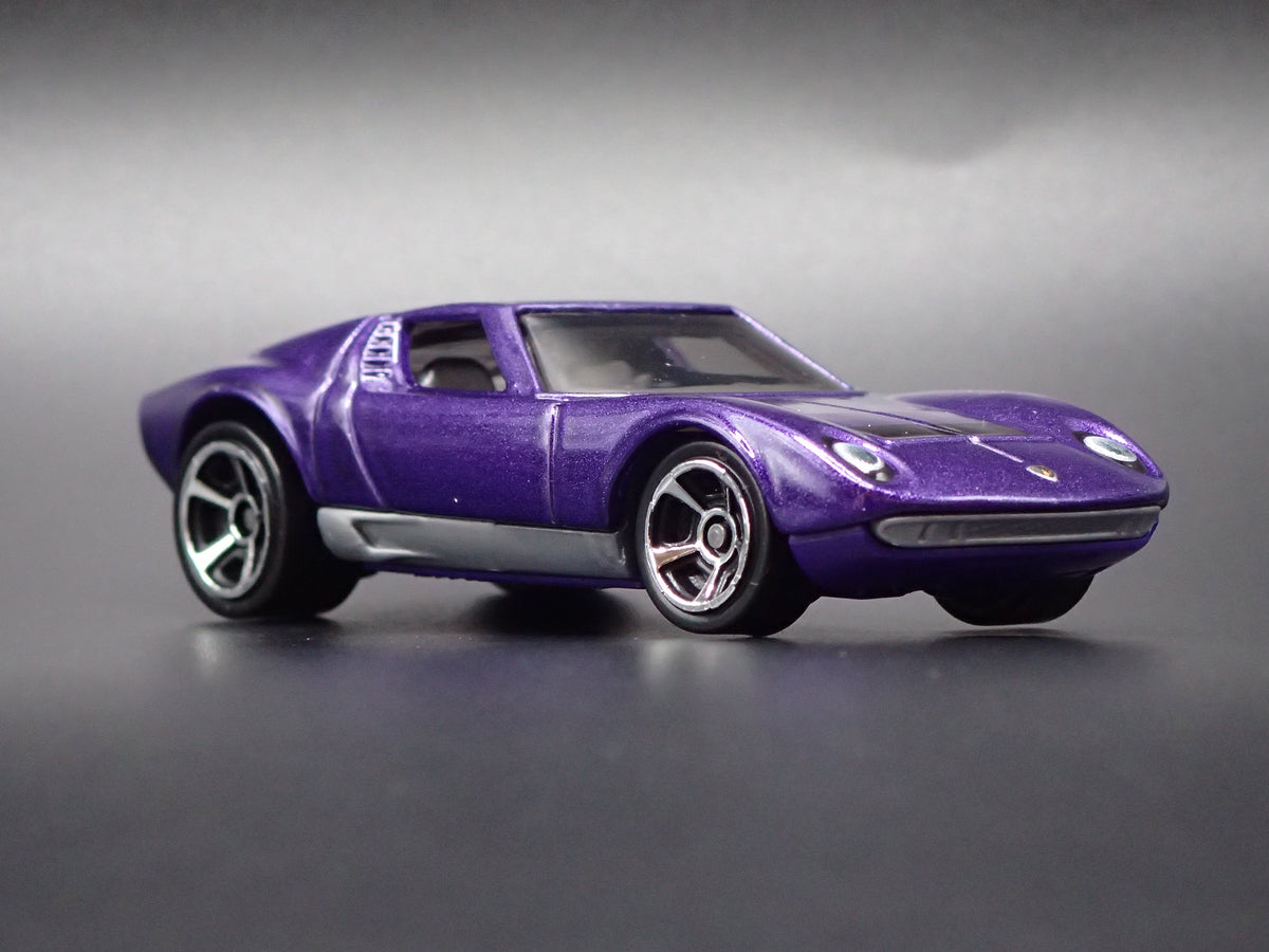 1976-1973 LAMBORGHINI MIURA SV PURPLE 1:64 SCALE COLLECTIBLE DIECAST MODEL CAR