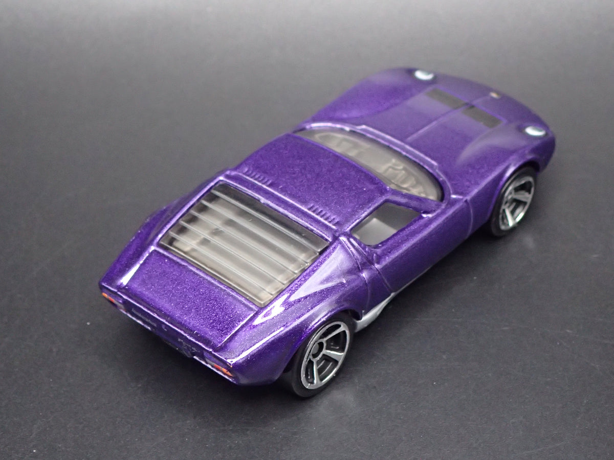 1976-1973 LAMBORGHINI MIURA SV PURPLE 1:64 SCALE COLLECTIBLE DIECAST MODEL CAR