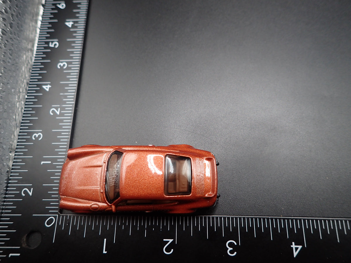 1973-1977 PORSCHE 911 CARRERA RS 2.7 1:64 SCALE COLLECTIBLE DIECAST MODEL CAR