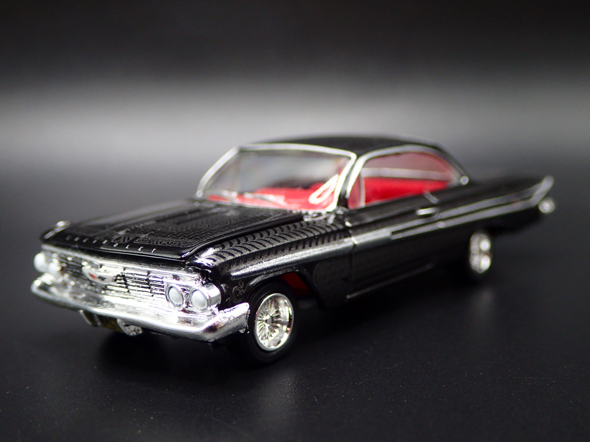 1961 61 CHEVY CHEVROLET IMPALA SS LOWRIDER GRAY 1:64 SCALE DIECAST MODEL CAR