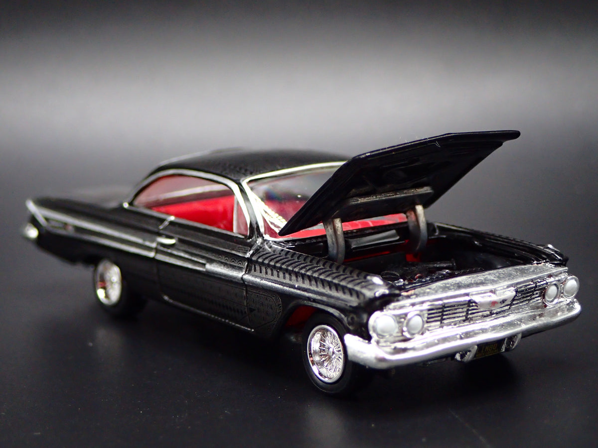 1961 61 CHEVY CHEVROLET IMPALA SS LOWRIDER GRAY 1:64 SCALE DIECAST MODEL CAR