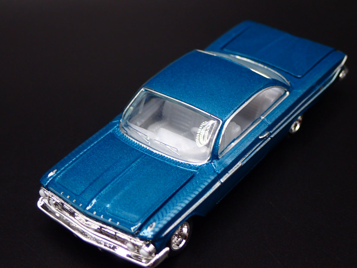 1961 61 CHEVY CHEVROLET IMPALA SS LOWRIDER TEAL 1:64 SCALE DIECAST MODEL CAR