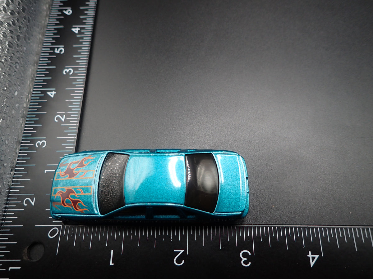 1994 - 1996 CHEVY CHEVROLET IMPALA SS GREEN 1:64 SCALE DIECAST MODEL CAR