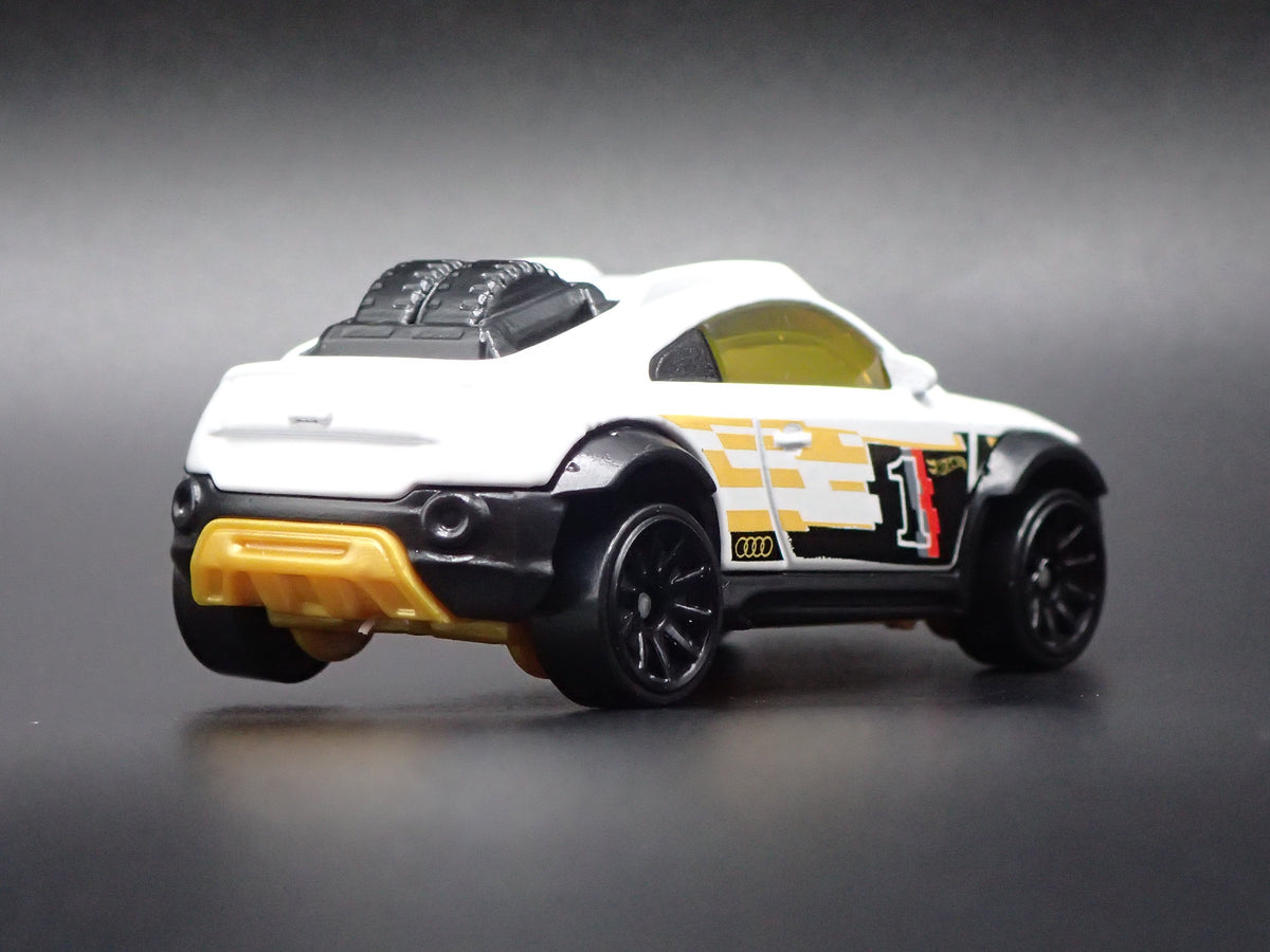 2014-2023 AUDI TT SAFARI RACE CAR 1:64 SCALE COLLECTIBLE DIECAST MODEL CAR