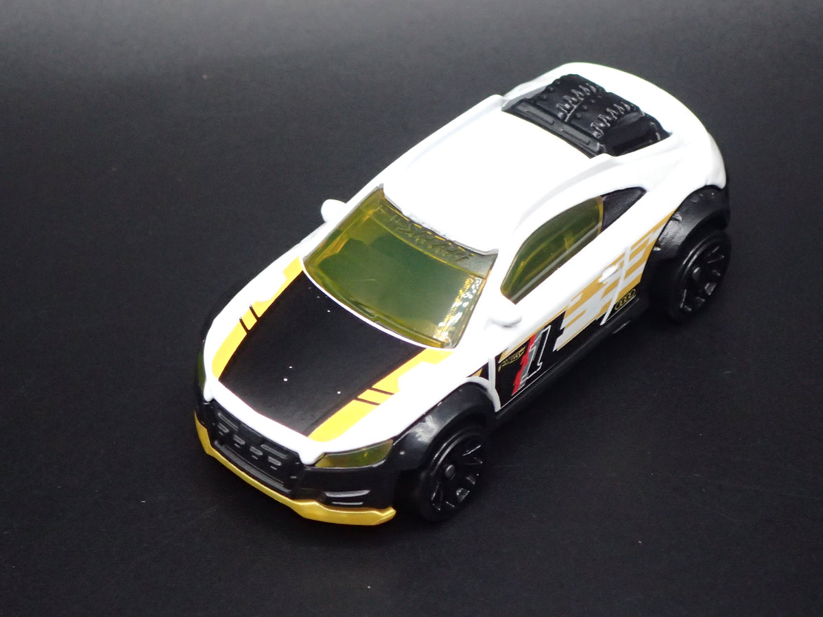 2014-2023 AUDI TT SAFARI RACE CAR 1:64 SCALE COLLECTIBLE DIECAST MODEL CAR