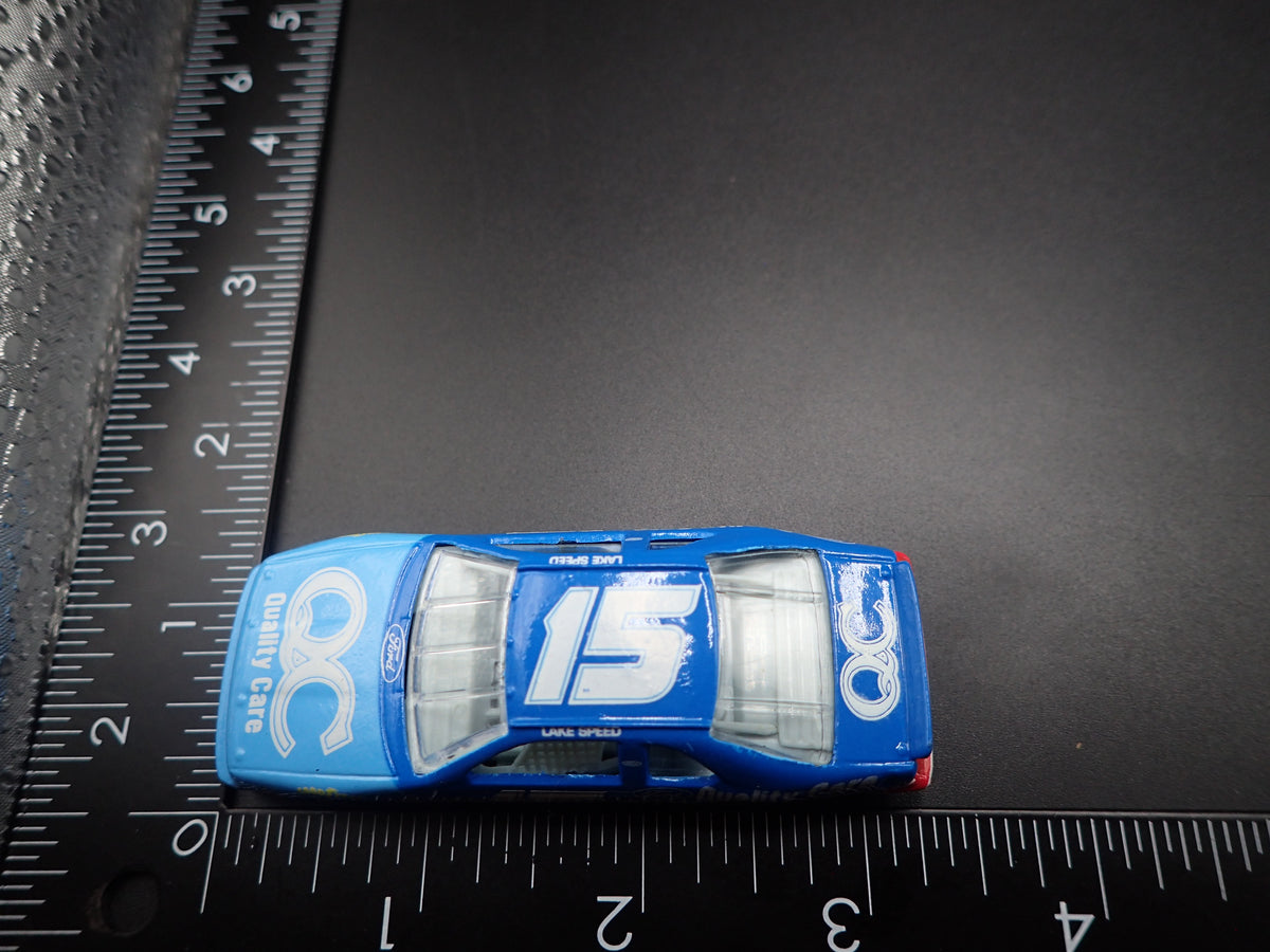 1994 94 FORD THUNDERBIRD 15 LAKE SPEED QC NASCAR 1:64 SCALE DIECAST MODEL CAR