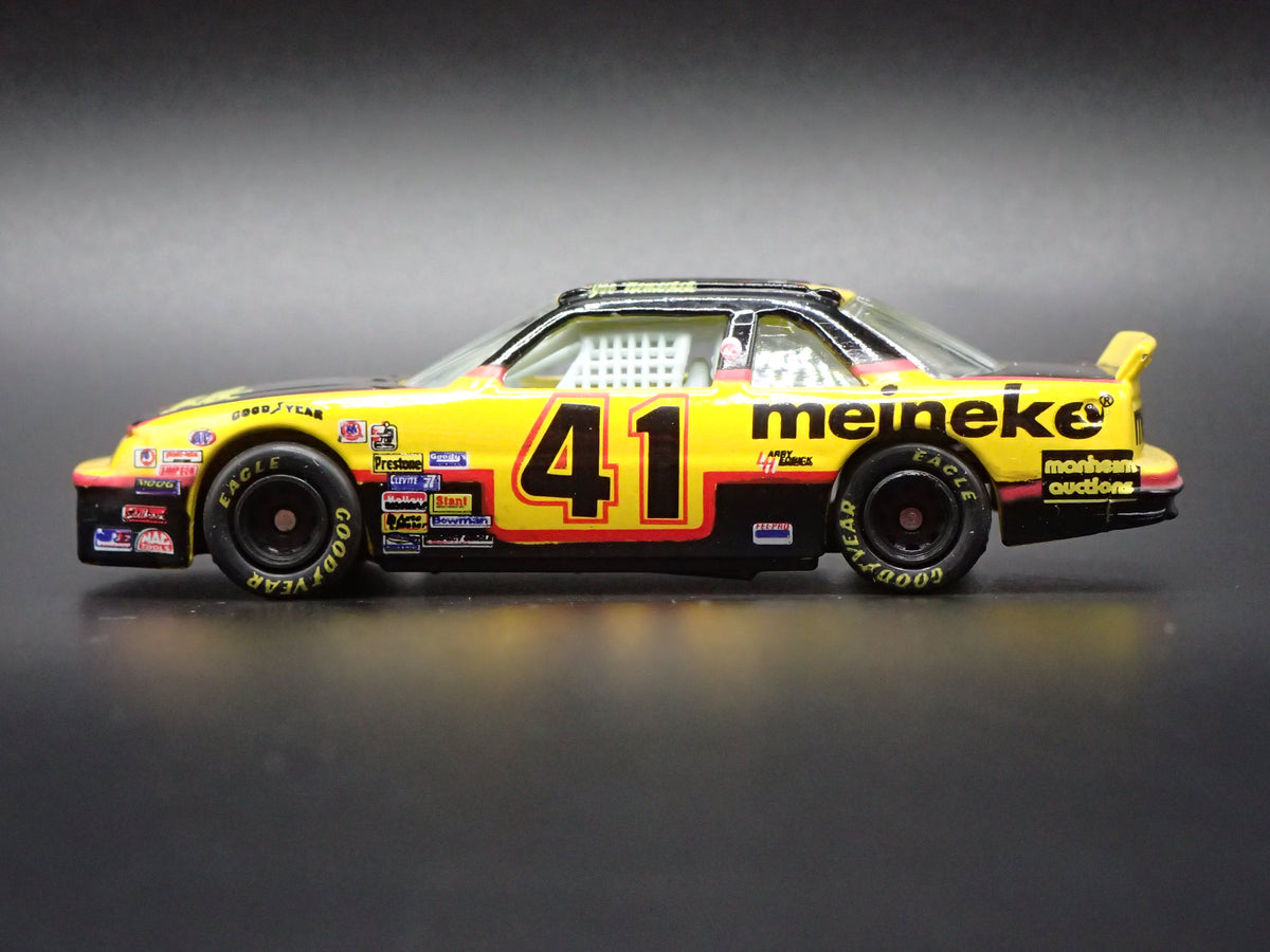 1994 94 CHEVY LUMINA 41 JOE NEMECHEK NASCAR 1:64 SCALE DIECAST MODEL CAR