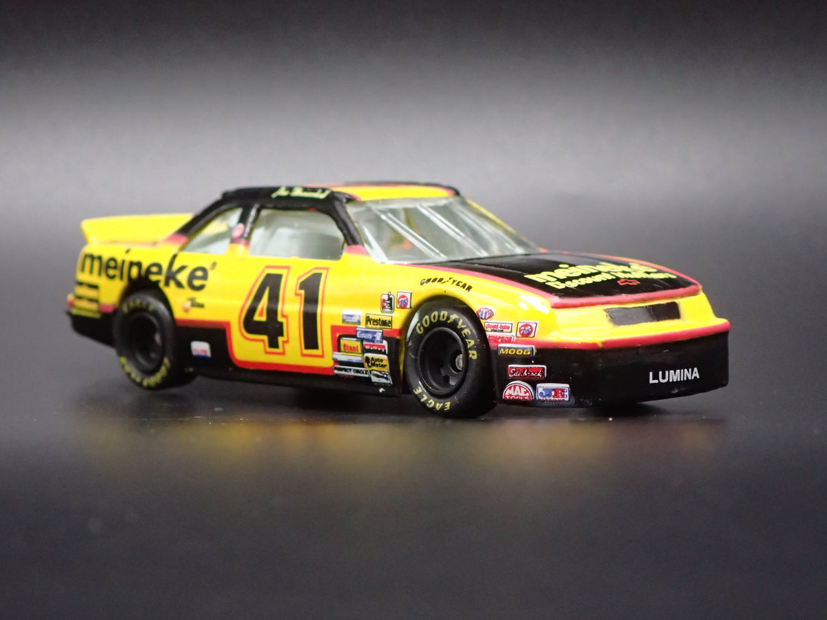 1994 94 CHEVY LUMINA 41 JOE NEMECHEK NASCAR 1:64 SCALE DIECAST MODEL CAR