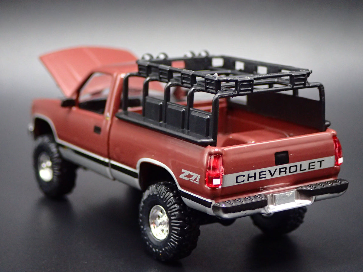 1993 93 CHEVY CHEVROLET 1500 4X4 PICKUP TRUCK 1:64 SCALE DIECAST MODEL CAR
