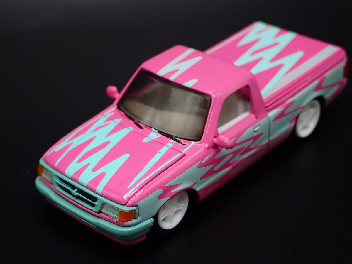 1995 95 FORD RANGER PICKUP TRUCK PINK 1:64 SCALE DIORAMA DIECAST MODEL CAR