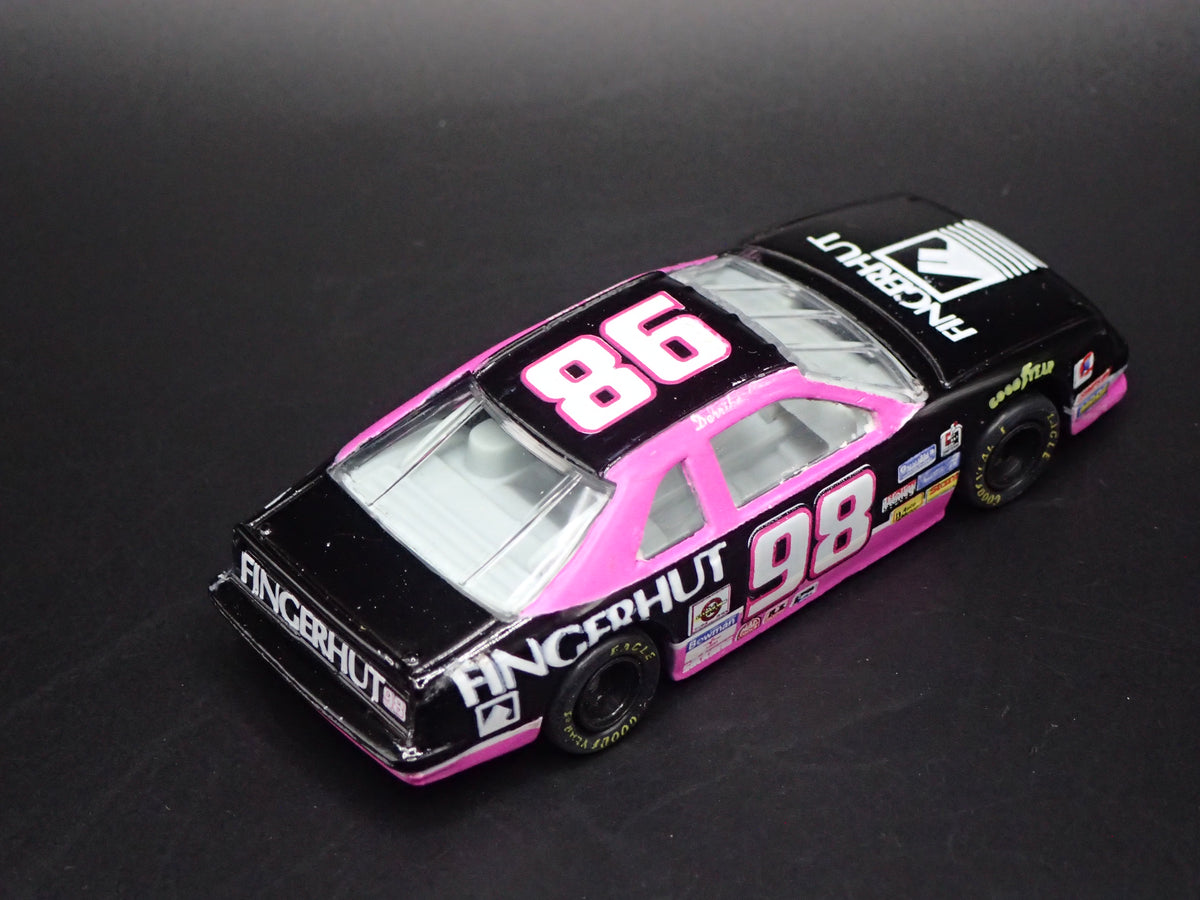 1994 94 FORD THUNDERBIRD 98 DERRIKE COPE NASCAR 1:64 SCALE DIECAST MODEL CAR