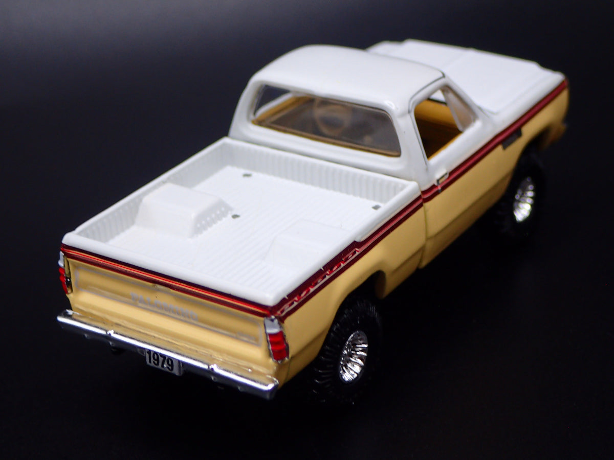 1979 79 DODGE ADVENTURER 150 PICKUP TRUCK 1/64 SCALE DIORAMA DIECAST MODEL CAR
