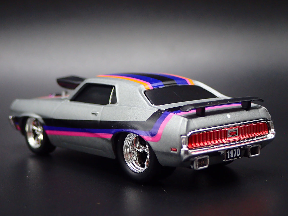 1970 70 MERC MERCURY COUGAR XR7 GRAY 1:64 SCALE COLELCTIBLE DIECAST MODEL CAR