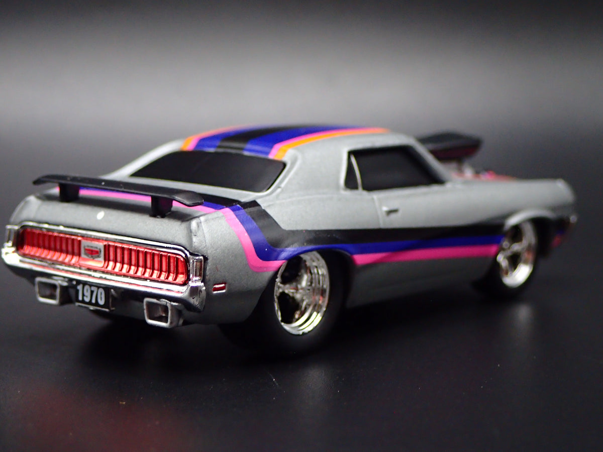 1970 70 MERC MERCURY COUGAR XR7 GRAY 1:64 SCALE COLELCTIBLE DIECAST MODEL CAR