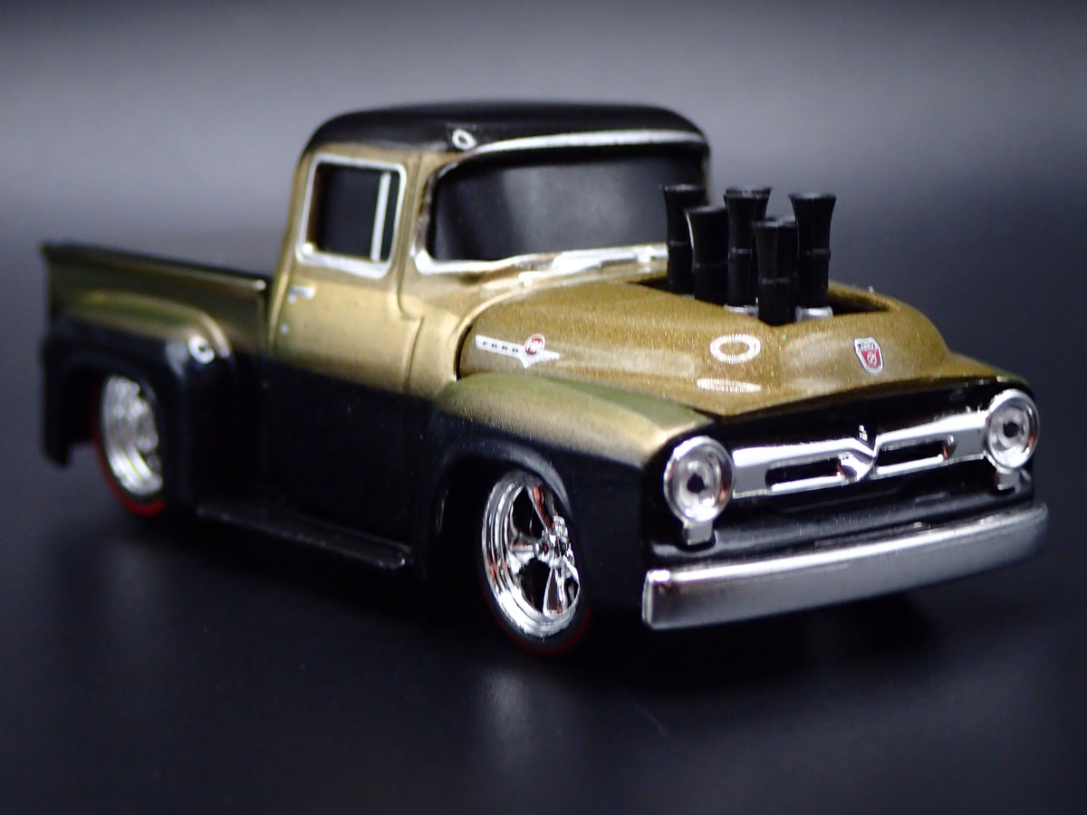 1956 56 FORD F100 PICKUP TRUCK 1:64 SCALE COLLECTIBLE DIORAMA DIECAST MODEL CAR