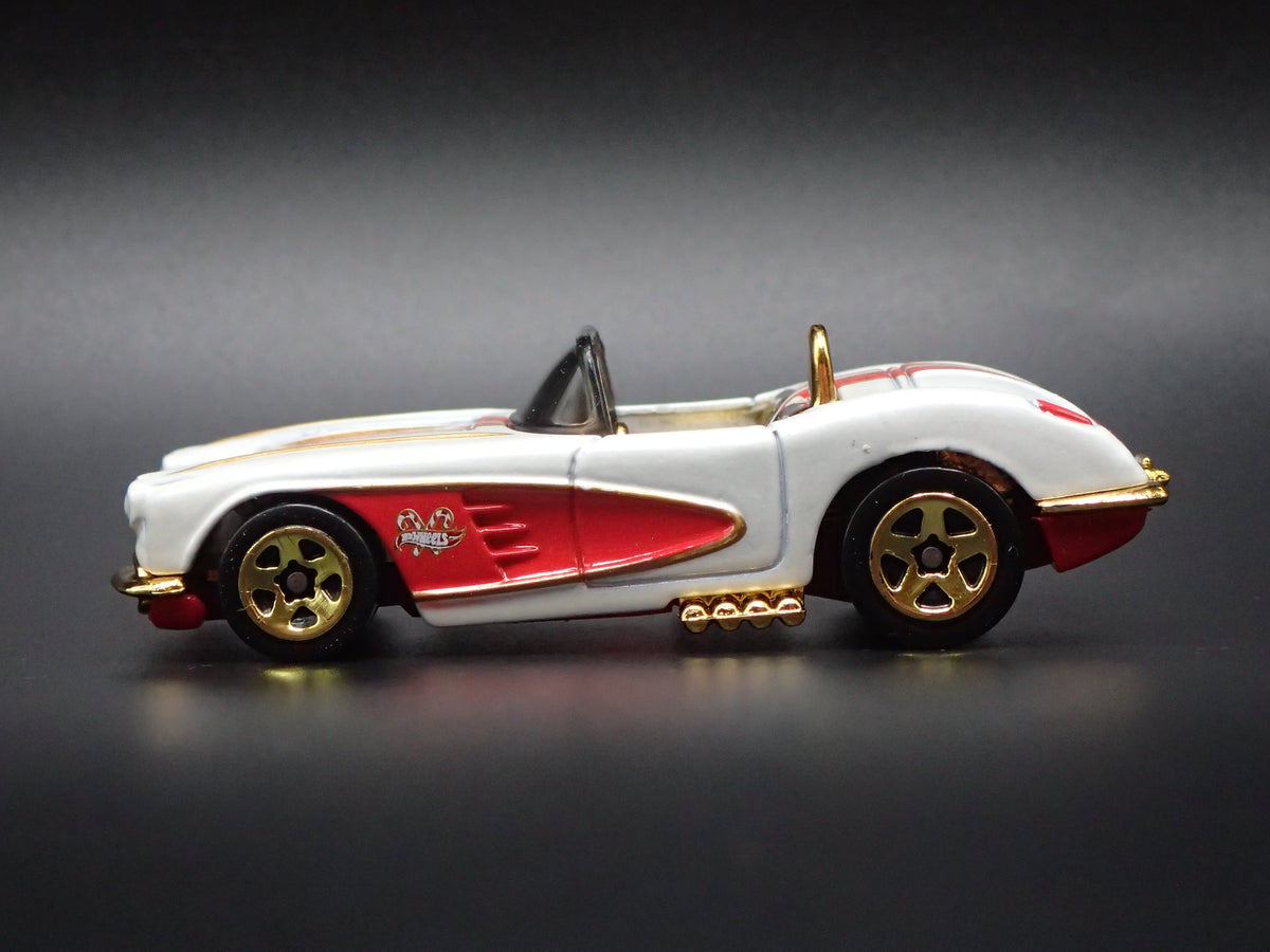 1958 58 CHEVY CHEVROLET CORVETTE CONVERTIBLE WHITE 1:64 SCALE DIECAST MODEL CAR