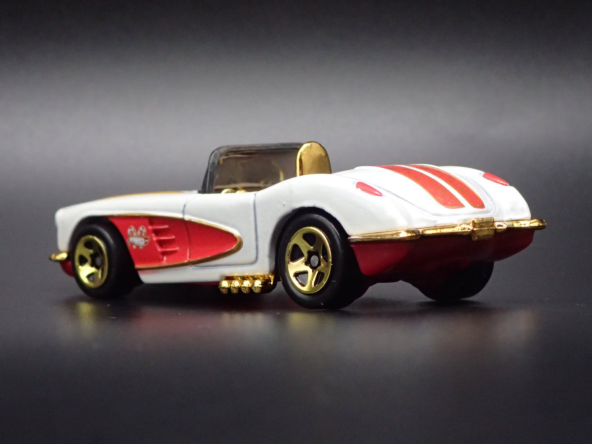 1958 58 CHEVY CHEVROLET CORVETTE CONVERTIBLE WHITE 1:64 SCALE DIECAST MODEL CAR