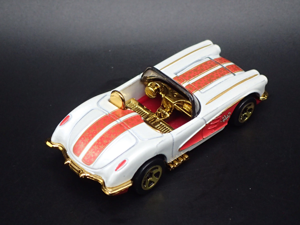 1958 58 CHEVY CHEVROLET CORVETTE CONVERTIBLE WHITE 1:64 SCALE DIECAST MODEL CAR