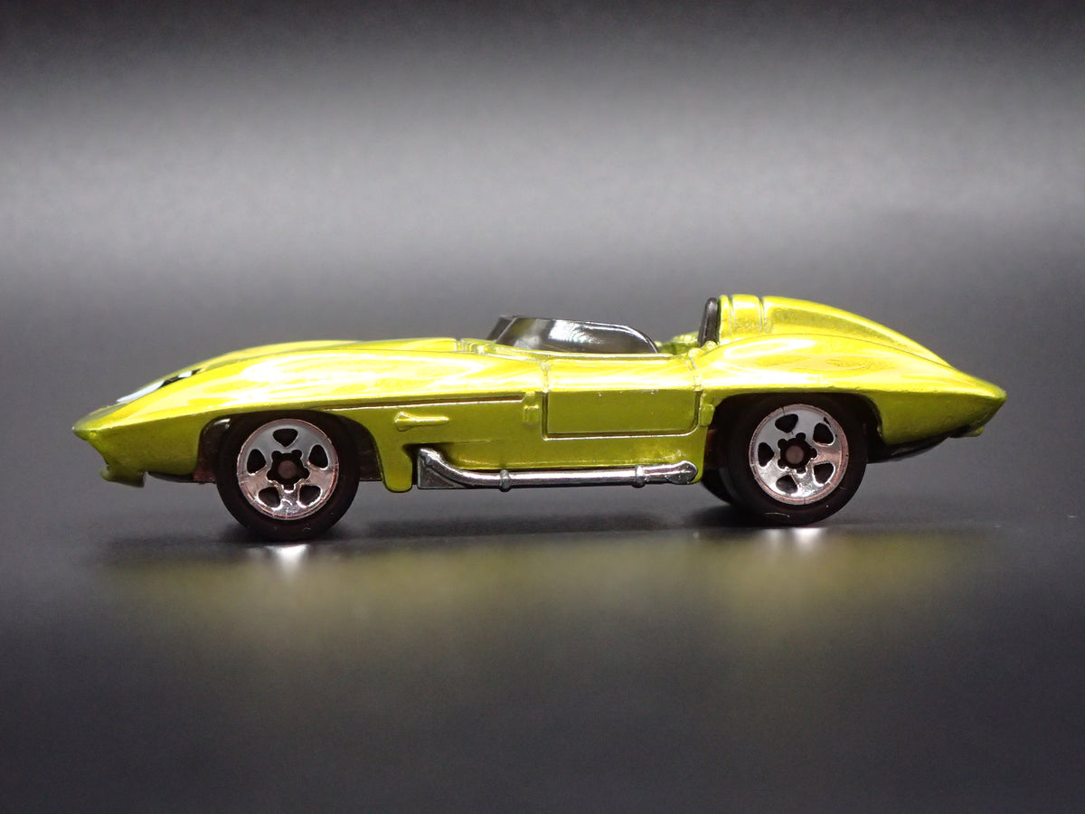 1959 59 CHEVY CHEVROLET CORVETTE STINGRAY CONCEPT 1/64 SCALE DIECAST MODEL CAR