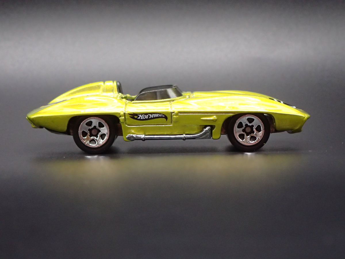1959 59 CHEVY CHEVROLET CORVETTE STINGRAY CONCEPT 1/64 SCALE DIECAST MODEL CAR