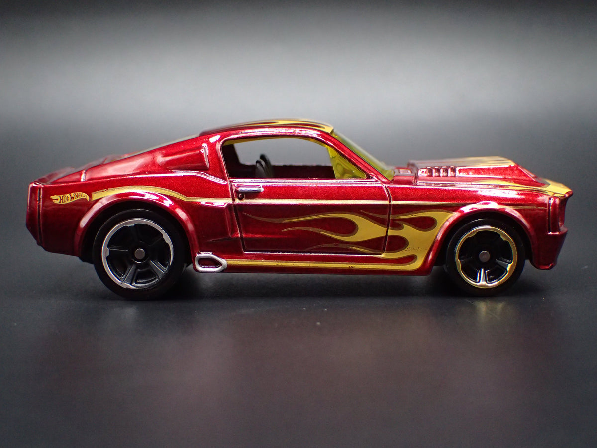 1967 67 FORD MUSTANG SHELBY GT500 FASTBACK RED 1:64 SCALE DIECAST MODEL CAR