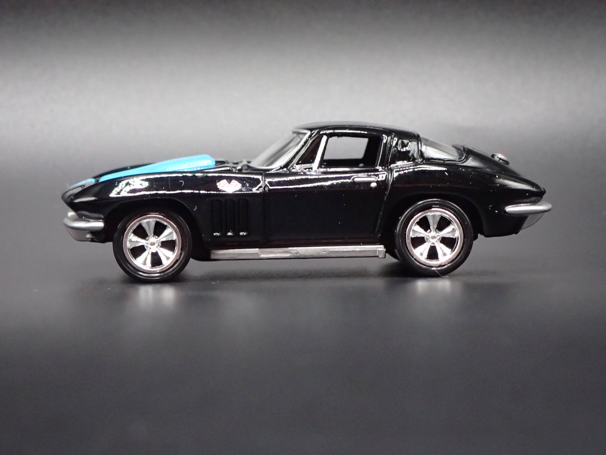 1965 65 CHEVY CHEVROLET CORVETTE BLACK 1:64 SCALE DIORAMA DIECAST MODEL CAR