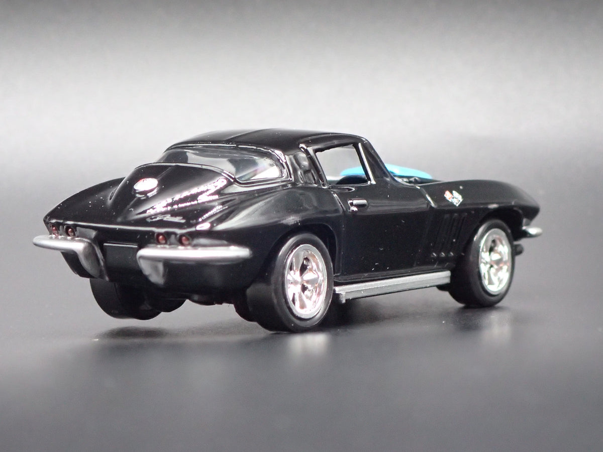 1965 65 CHEVY CHEVROLET CORVETTE BLACK 1:64 SCALE DIORAMA DIECAST MODEL CAR