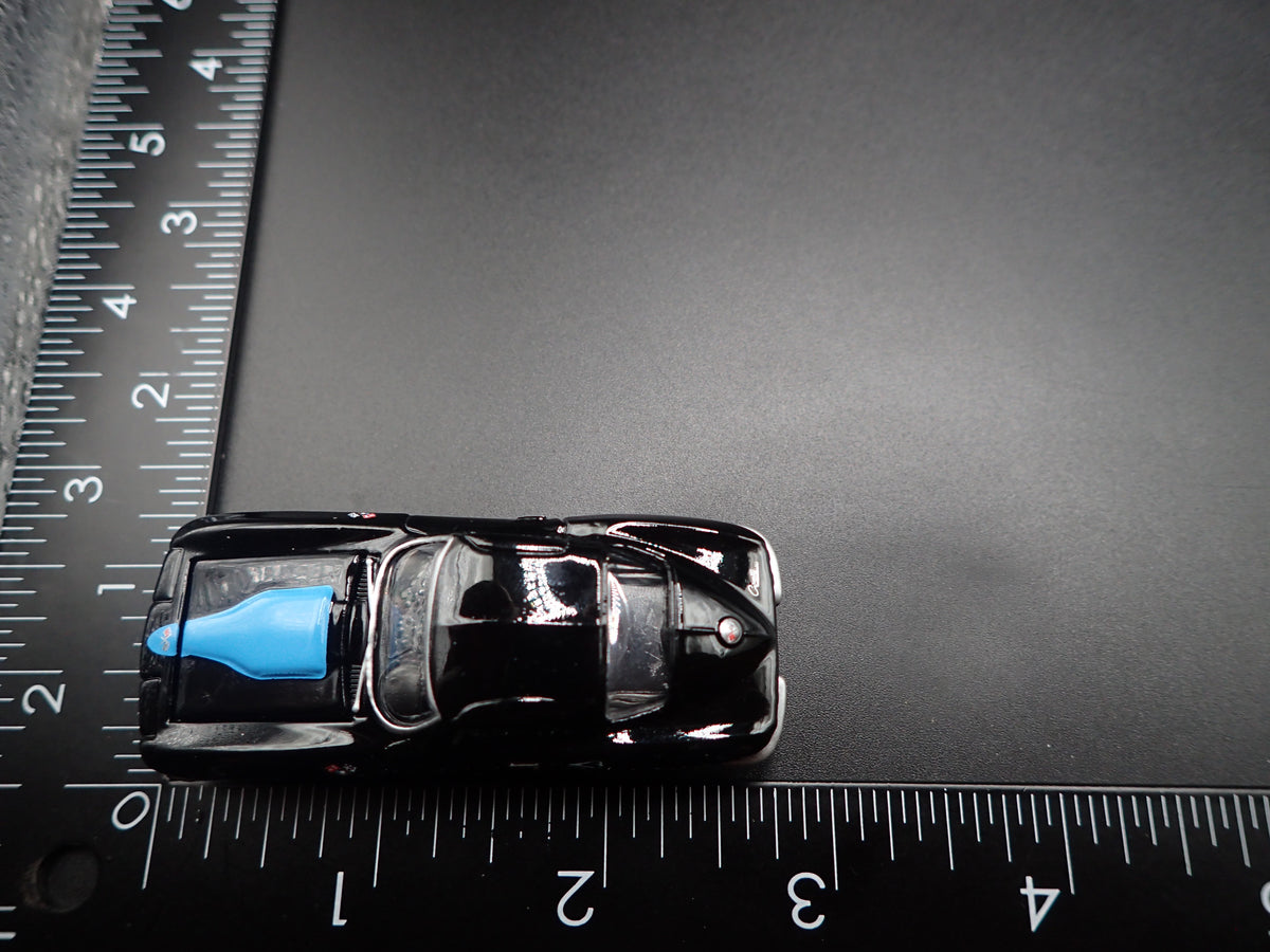 1965 65 CHEVY CHEVROLET CORVETTE BLACK 1:64 SCALE DIORAMA DIECAST MODEL CAR