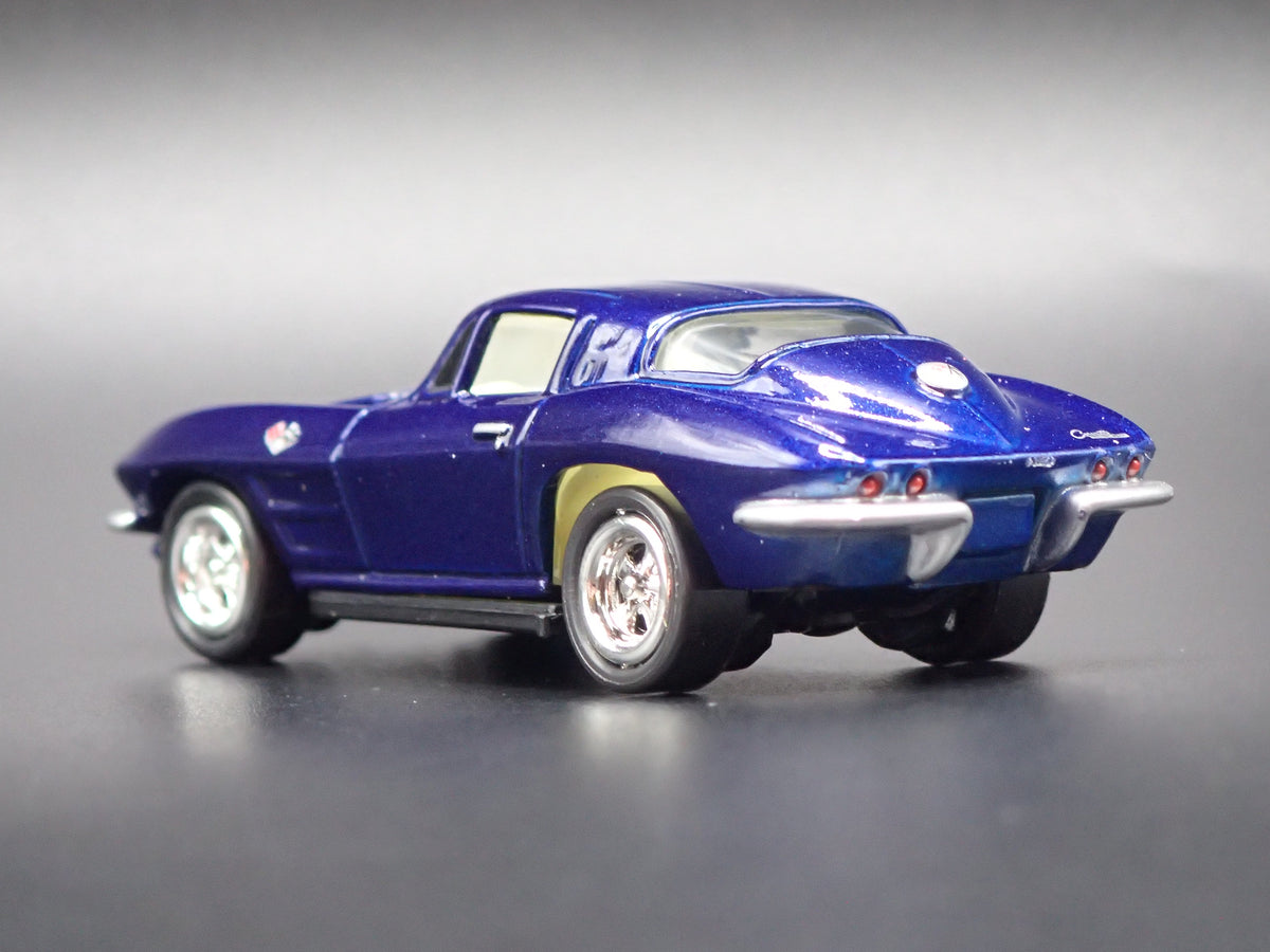 1966 66 CHEVY CHEVROLET CORVETTE BLUE 1:64 SCALE DIORAMA DIECAST MODEL CAR