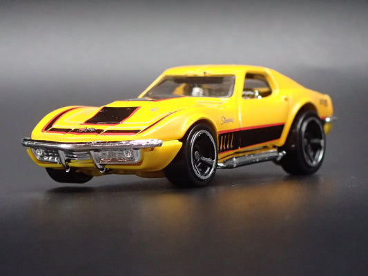 1969 69 CHEVY CHEVROLET CORVETTE YELLOW 1:64 SCALE DIORAMA DIECAST MODEL CAR-Burning Rubber Toy Company