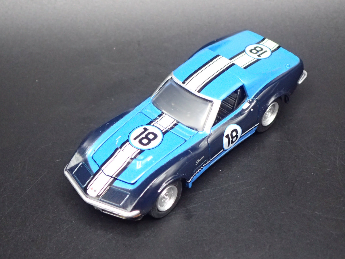 1971 71 CHEVY CHEVROLET CORVETTE RACING BLACK 1:64 SCALE DIORAMA DIECAST MODEL CAR