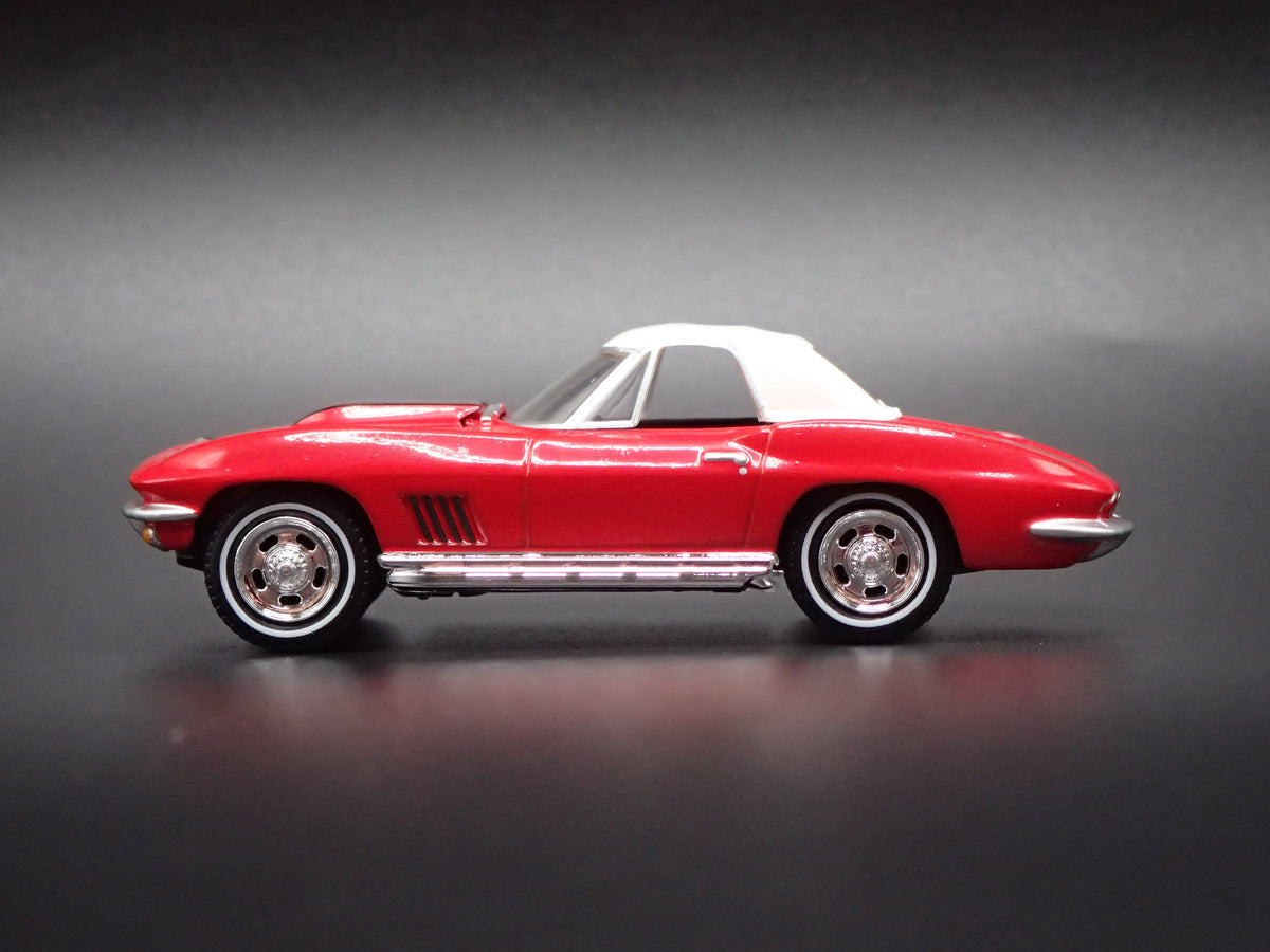 1967 67 CHEVY CHEVROLET CORVETTE 427 /435 RED 1/64 SCALE DIECAST MODEL CAR
