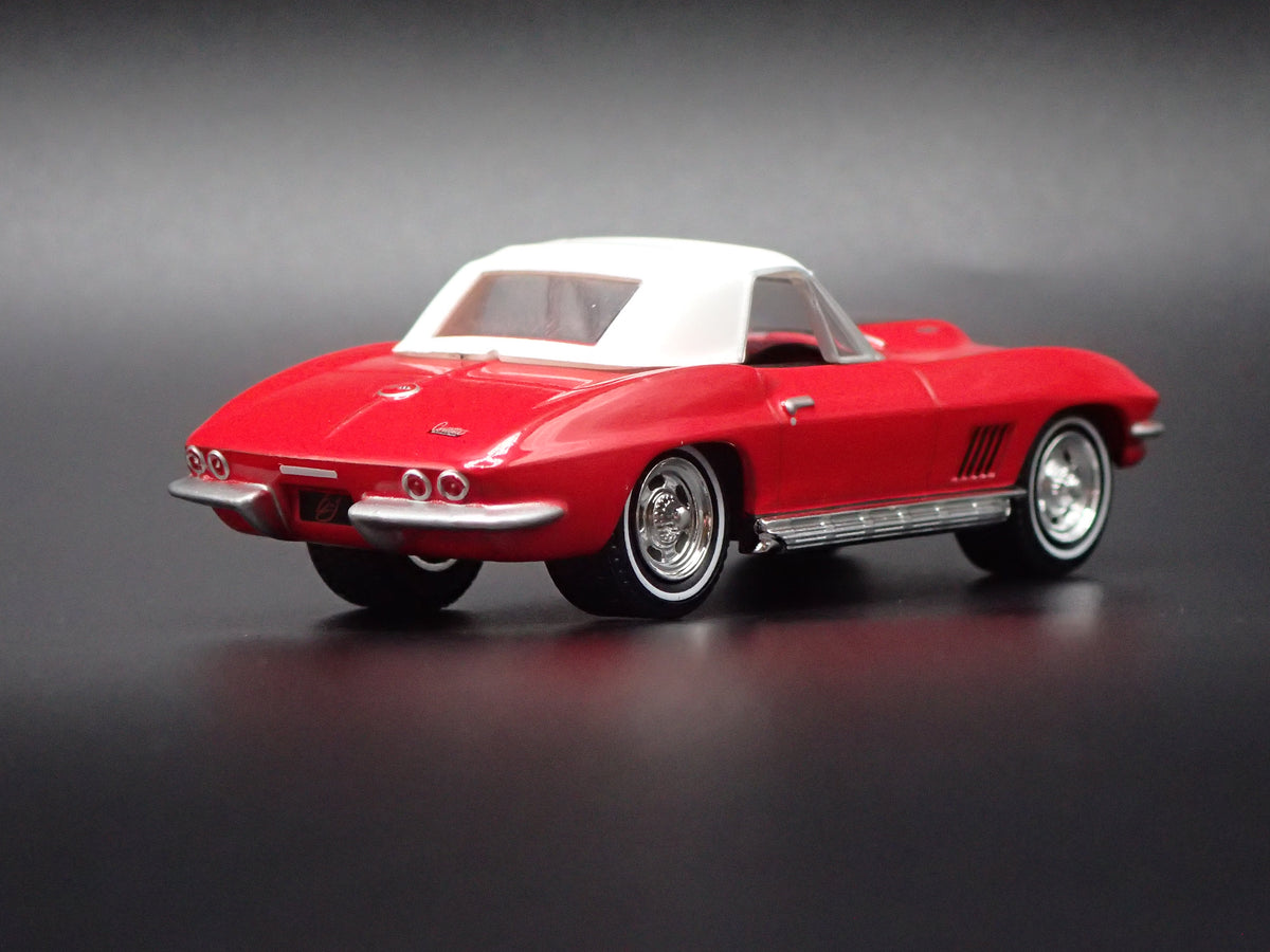 1967 67 CHEVY CHEVROLET CORVETTE 427 /435 RED 1/64 SCALE DIECAST MODEL CAR