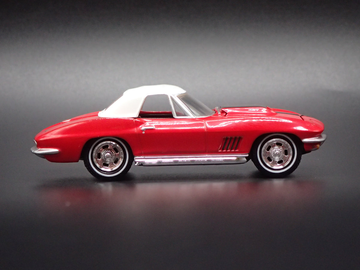 1967 67 CHEVY CHEVROLET CORVETTE 427 /435 RED 1/64 SCALE DIECAST MODEL CAR
