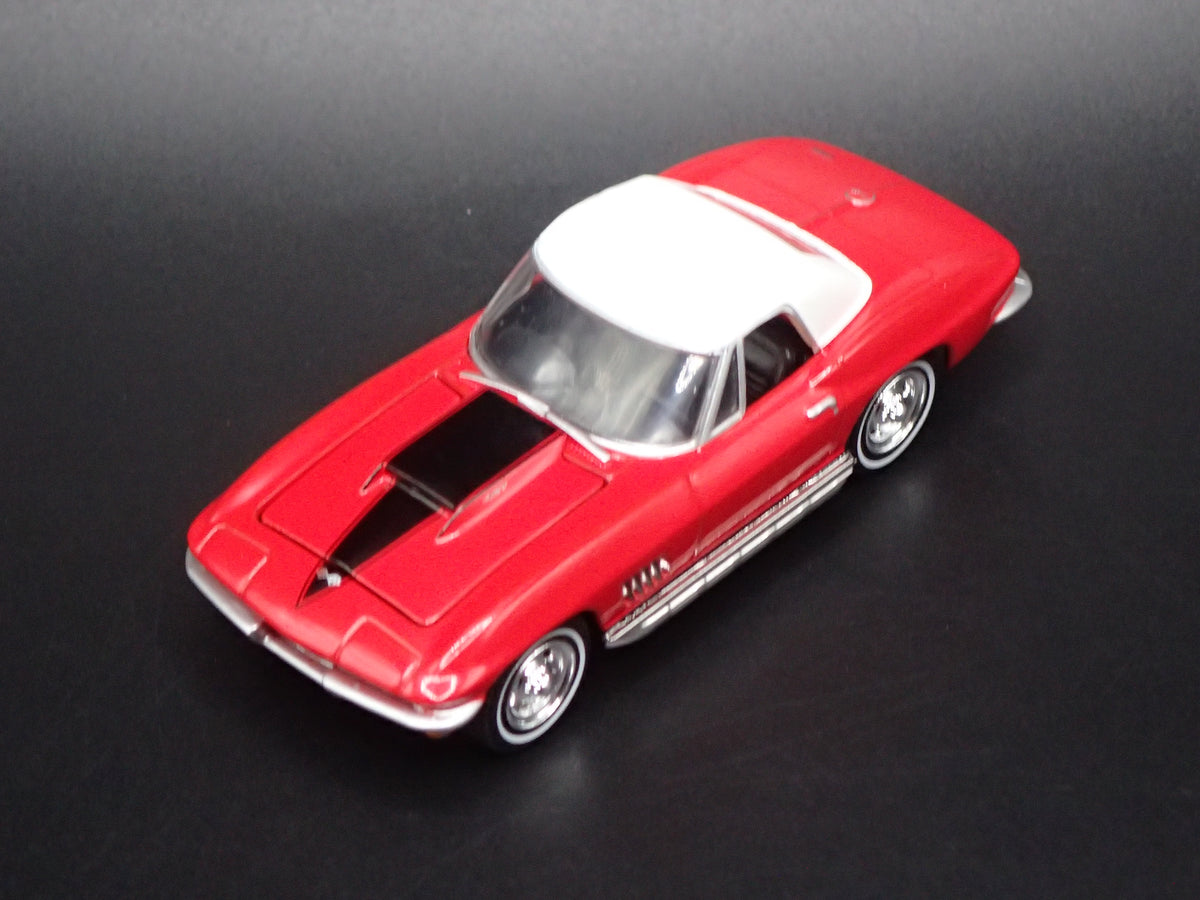 1967 67 CHEVY CHEVROLET CORVETTE 427 /435 RED 1/64 SCALE DIECAST MODEL CAR