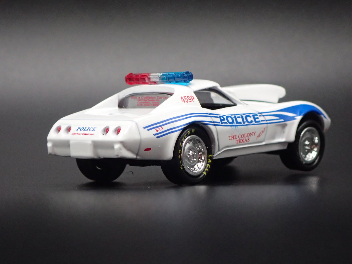 1976 76 CHEVY CHEVROLET CORVETTE POLICE 1:64 SCALE DIORAMA DIECAST MODEL CAR
