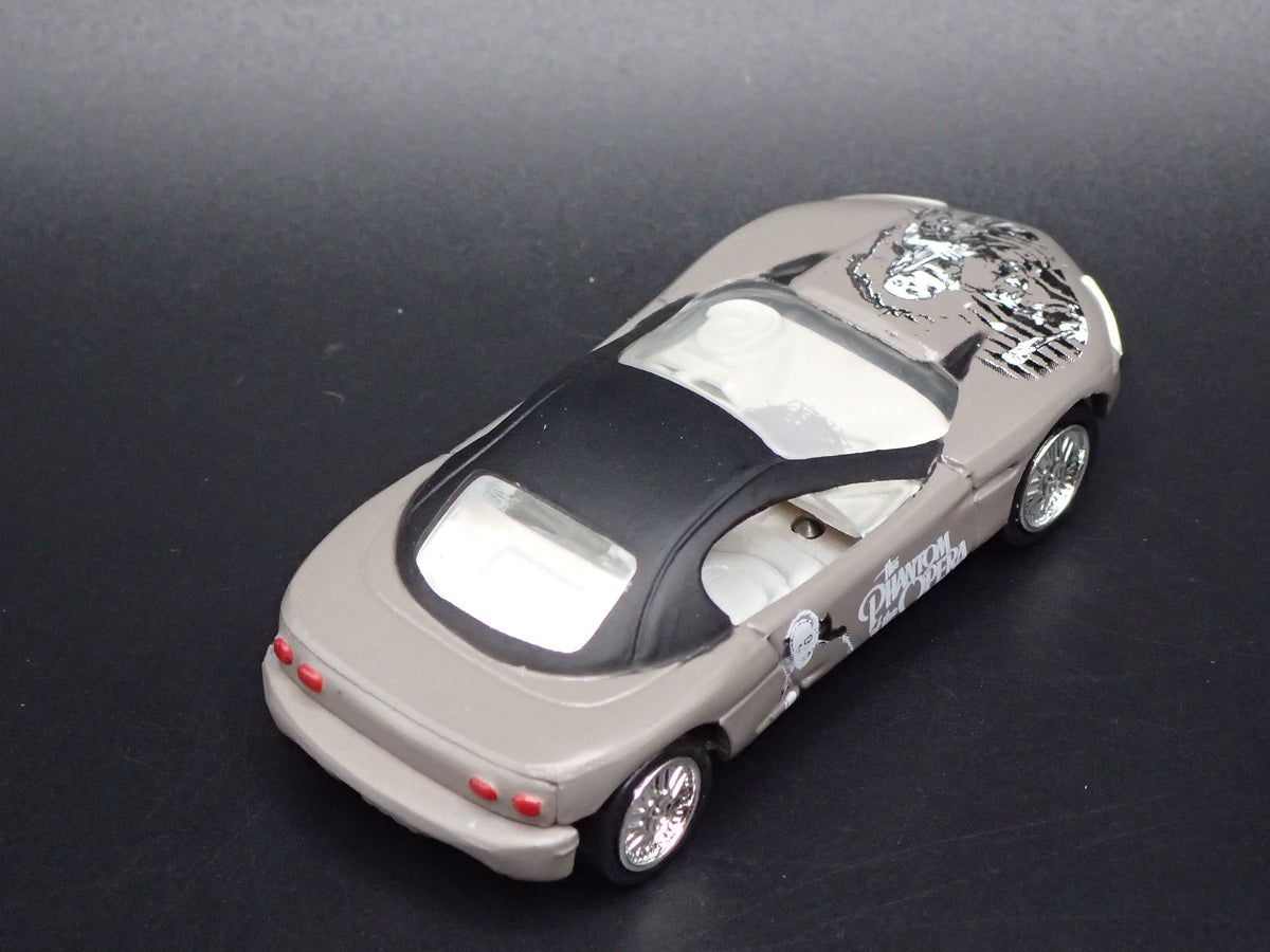 CORVETTE STINGRAY CONCEPT PHANTOM OF THE OPERA 1:64 SCALE DIECAST MODEL CAR