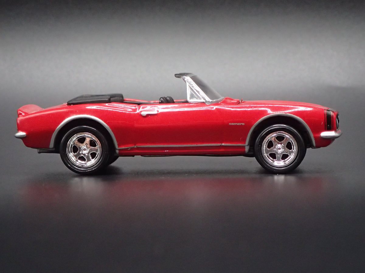 1967 67 CHEVY CHEVROLET CAMARO CONVERTIBLE RED 1/64 SCALE DIECAST MODEL CAR