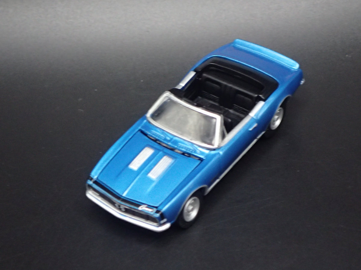 1967 67 CHEVY CHEVROLET CAMARO CONVERTIBLE RS/SS 1/64 SCALE DIECAST MODEL CAR